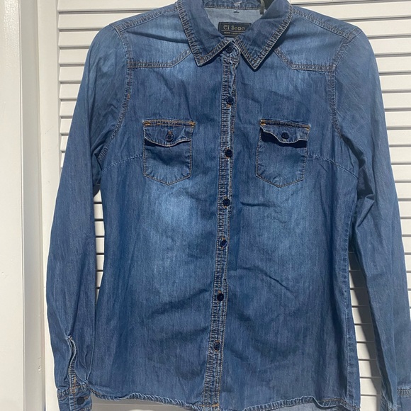 C Sonó Women’s Denim Buttons down Shirt Size Medium - Picture 2 of 7